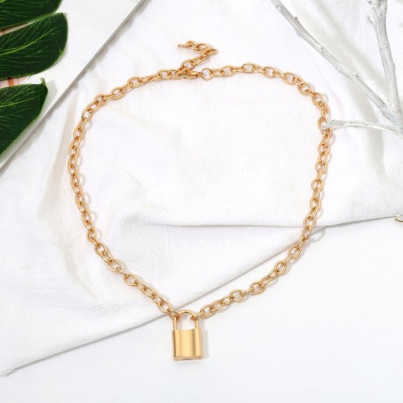 Lock Chains Necklace - Picture 3 of 4